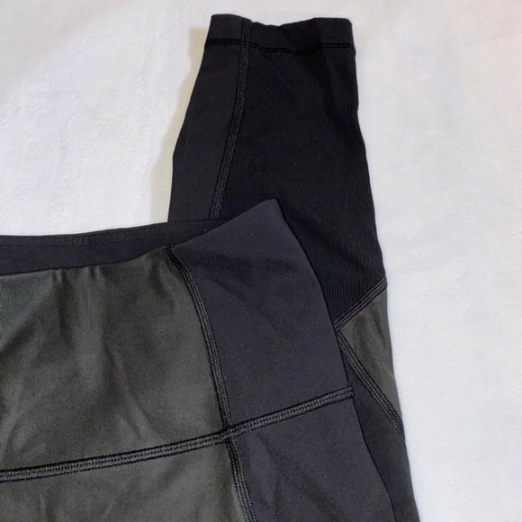 LuLuLemon Size 12 leggings - Picture 2 of 4